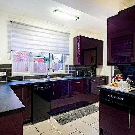 Wilson Lodge Мейденхед Экстерьер фото